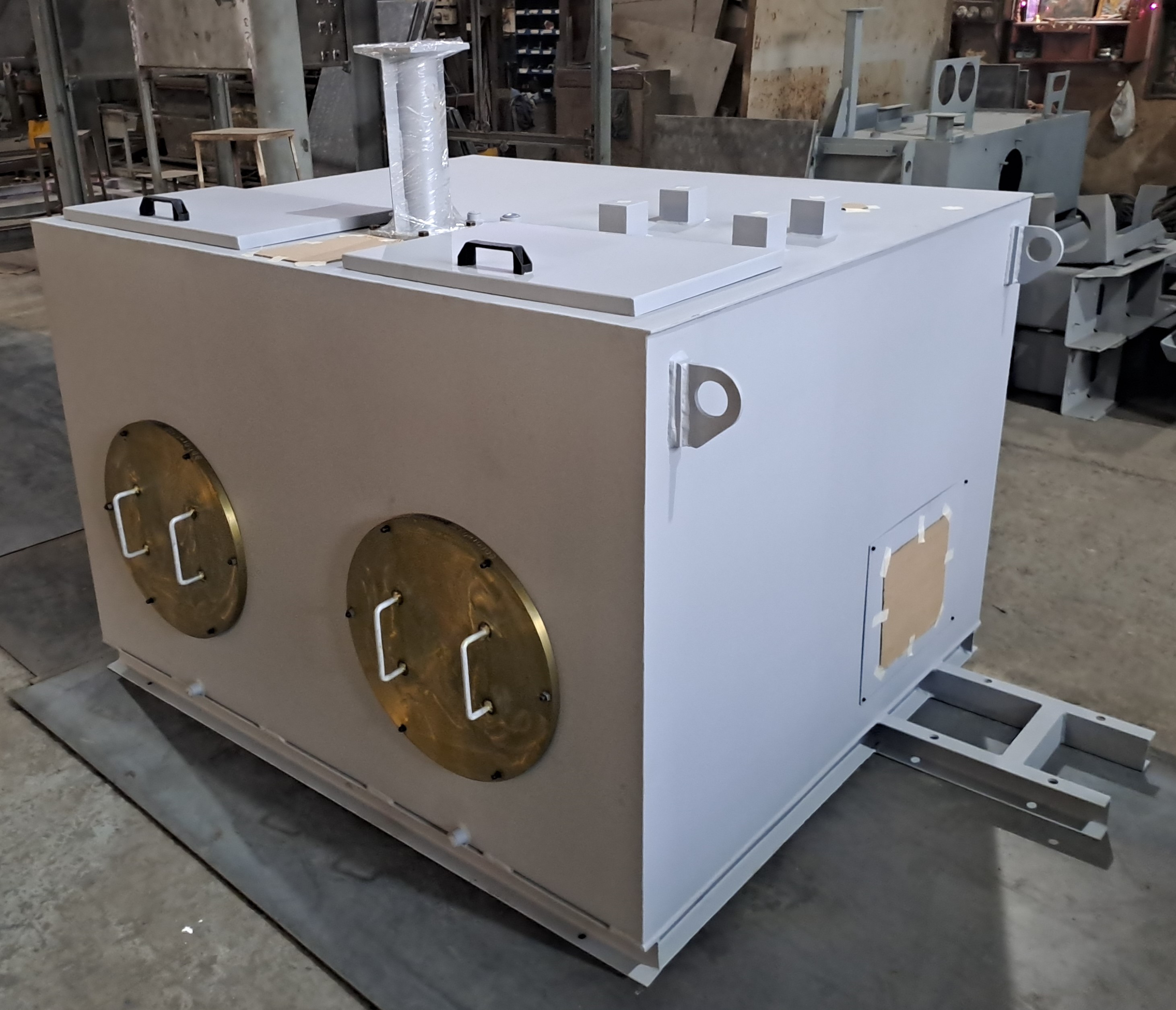Fabricated Oil Tank / Fabricated Objects